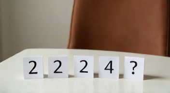 Die 5 meistgestellten Fragen (FAQ) zu Maybrit Illner