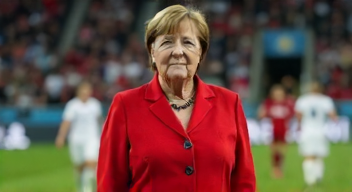 Politische Dimensionen im Frauenfußball (9/10)