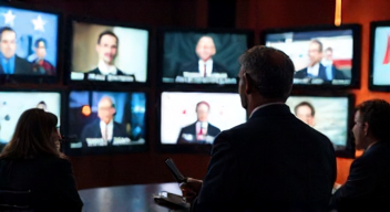 Politische Einflüsse auf die Medienlandschaft (9/10)