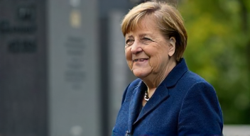 Politische Verantwortung und Erinnerungskultur (9/10)